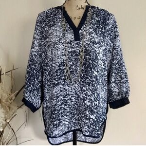 •Willi Smith• contrast trim print top {B32}